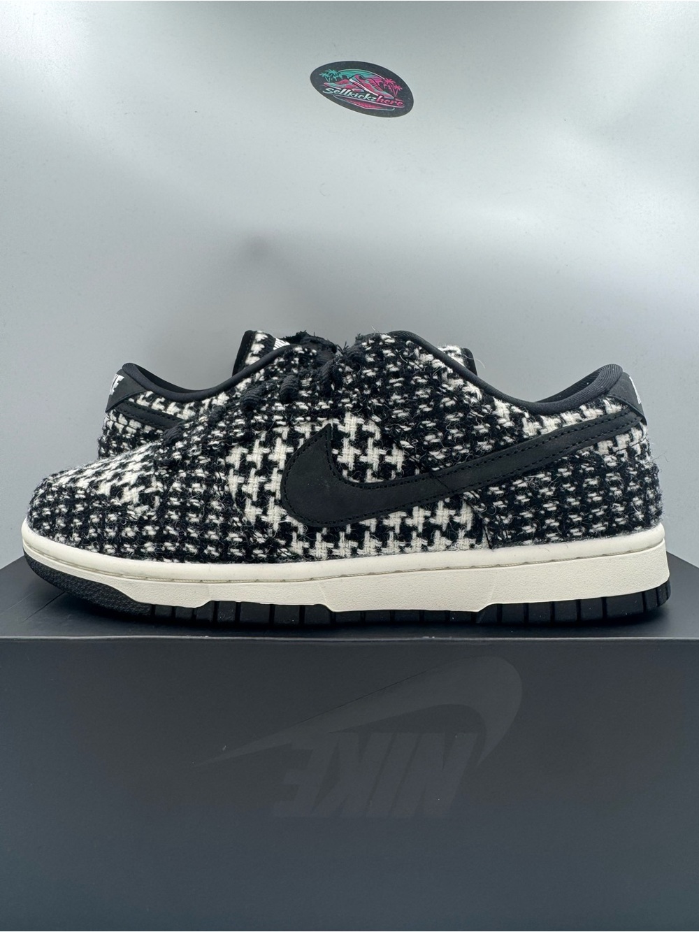 Nike Dunk Low Harris Tweed White Black BRAND NEW Size 8.5 Women